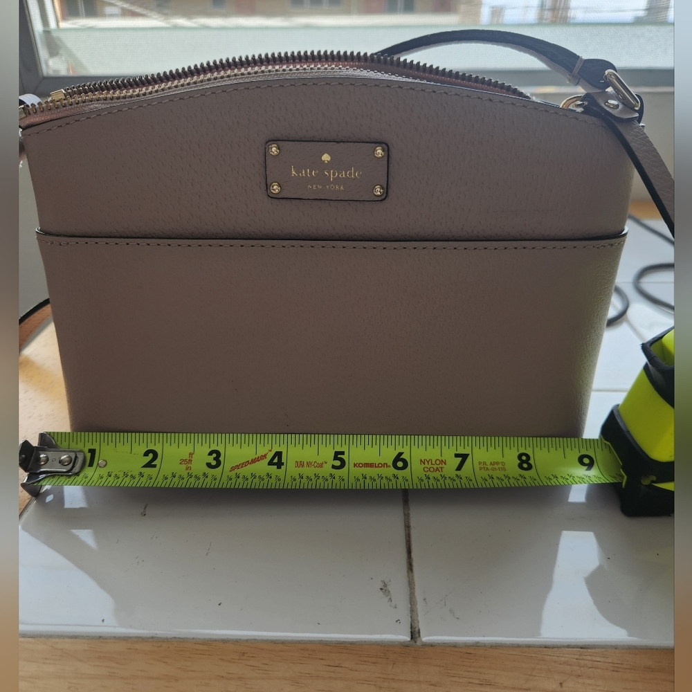 Kate Spade Cross Body - Picture 4 of 7